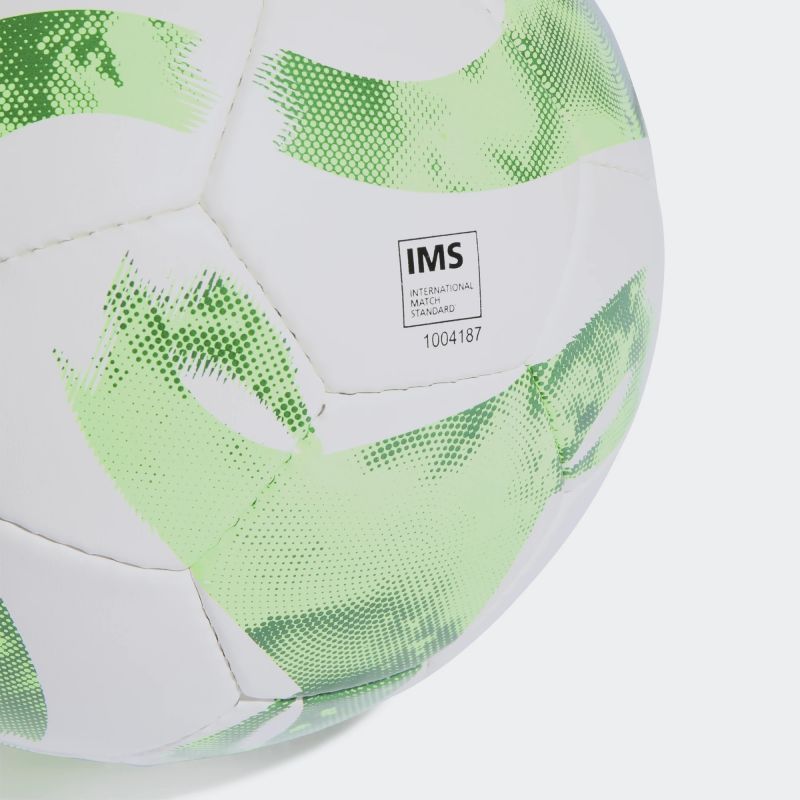 Futbalová lopta Adidas Tiro Match + darček z nášho obchodu!