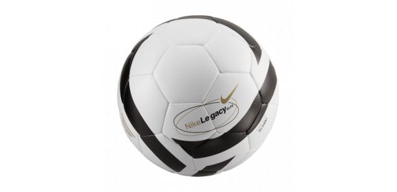 Futbalová lopta Nike Legacy Team